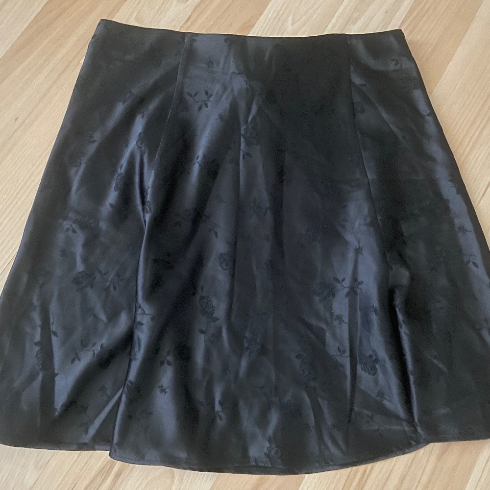Black mini skirt